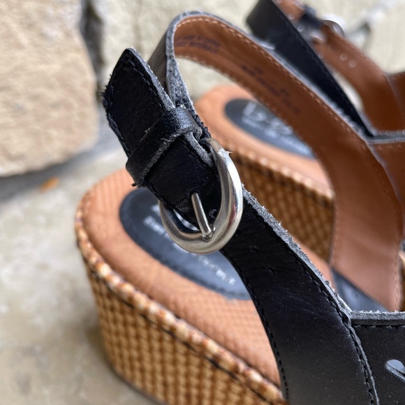 BOC Born black strap wedge heels - Picture 6 of 9